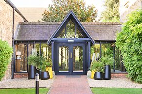 voco Oxford Thames by IHG