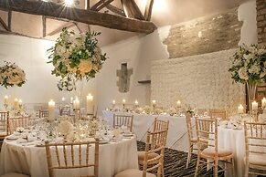 voco Oxford Thames by IHG