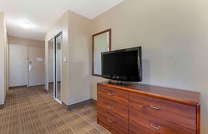 Extended Stay America Select Suites Rockford State Street