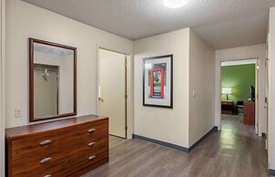 Extended Stay America Suites Omaha West