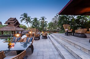 Chatrium Hotel Royal Lake Yangon