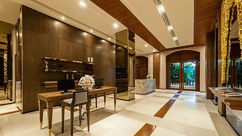 Chatrium Hotel Royal Lake Yangon