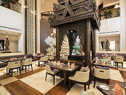 Chatrium Hotel Royal Lake Yangon