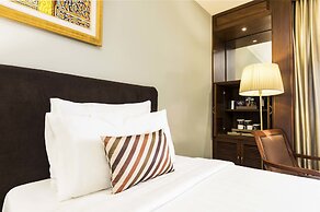 Chatrium Hotel Royal Lake Yangon