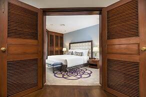 Chatrium Hotel Royal Lake Yangon