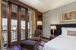 Chatrium Hotel Royal Lake Yangon