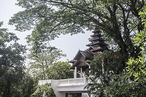 Chatrium Hotel Royal Lake Yangon