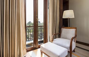 Chatrium Hotel Royal Lake Yangon