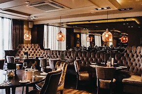 The Fenwick Hotel
