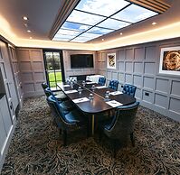 The Fenwick Hotel