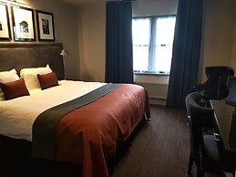 The Fenwick Hotel