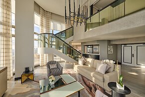 Loews Miami Beach Hotel – South Beach