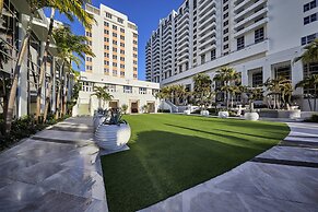 Loews Miami Beach Hotel – South Beach