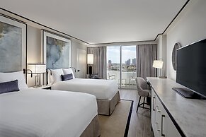 Loews Miami Beach Hotel – South Beach