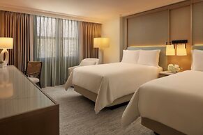 Loews Miami Beach Hotel – South Beach