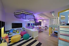 Loews Miami Beach Hotel – South Beach