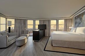 Loews Miami Beach Hotel – South Beach