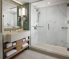 Loews Miami Beach Hotel – South Beach