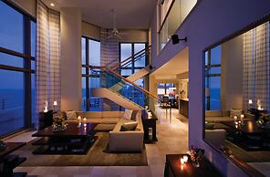 Loews Miami Beach Hotel – South Beach