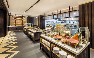 Loews Miami Beach Hotel – South Beach