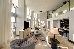 Loews Miami Beach Hotel – South Beach