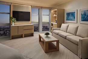 Loews Miami Beach Hotel – South Beach