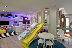 Loews Miami Beach Hotel – South Beach