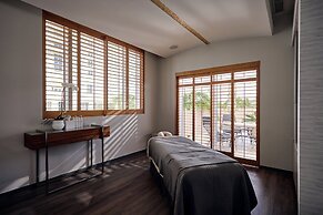 Loews Miami Beach Hotel – South Beach