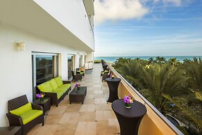 Loews Miami Beach Hotel – South Beach