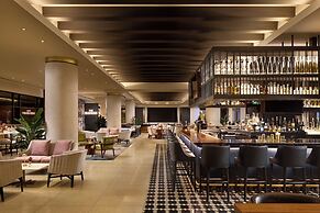 Loews Miami Beach Hotel – South Beach