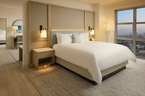 Loews Miami Beach Hotel – South Beach