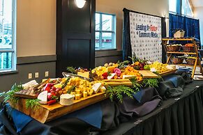 Clarion Hotel & Conference Centre Abbotsford