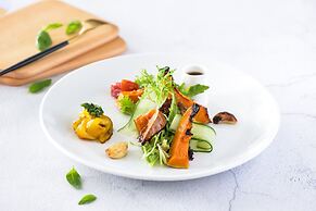 Holiday Inn Shanghai Pudong by IHG