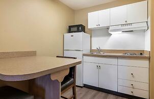 Extended Stay America Suites Kansas City Shawnee Mission
