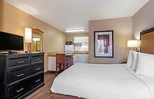 Extended Stay America Suites Kansas City Shawnee Mission