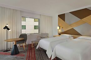 Sheraton Amsterdam Airport Hotel and Conference Center