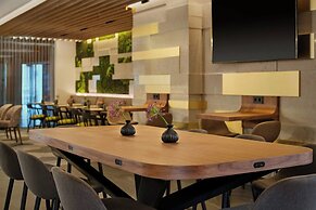 Sheraton Amsterdam Airport Hotel and Conference Center