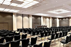 Sheraton Amsterdam Airport Hotel and Conference Center