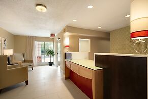 MainStay Suites Raleigh - Cary