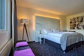 FourSide Plaza Hotel Trier, Trademark Collection by Wyndham