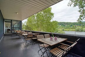 FourSide Plaza Hotel Trier, Trademark Collection by Wyndham