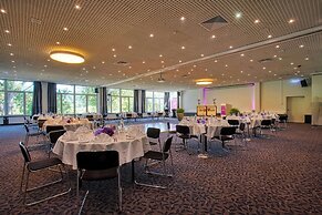 FourSide Plaza Hotel Trier, Trademark Collection by Wyndham