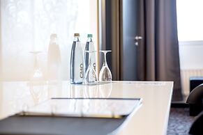 FourSide Plaza Hotel Trier, Trademark Collection by Wyndham