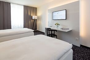 FourSide Plaza Hotel Trier, Trademark Collection by Wyndham