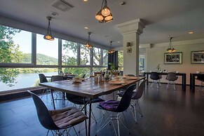 FourSide Plaza Hotel Trier, Trademark Collection by Wyndham