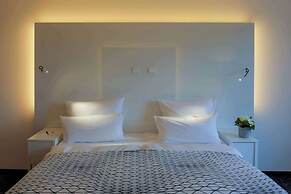 FourSide Plaza Hotel Trier, Trademark Collection by Wyndham