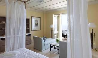 Anassa Hotel