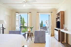 Anassa Hotel