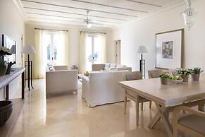 Anassa Hotel