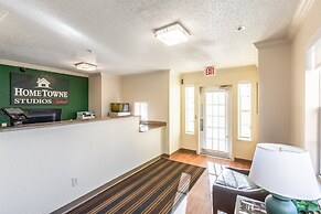 HomeTowne Studios by Red Roof Atlanta NE - Peachtree Corners